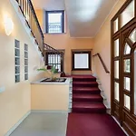 Dolfin - Nel Centro Di Stresa - By Impero House